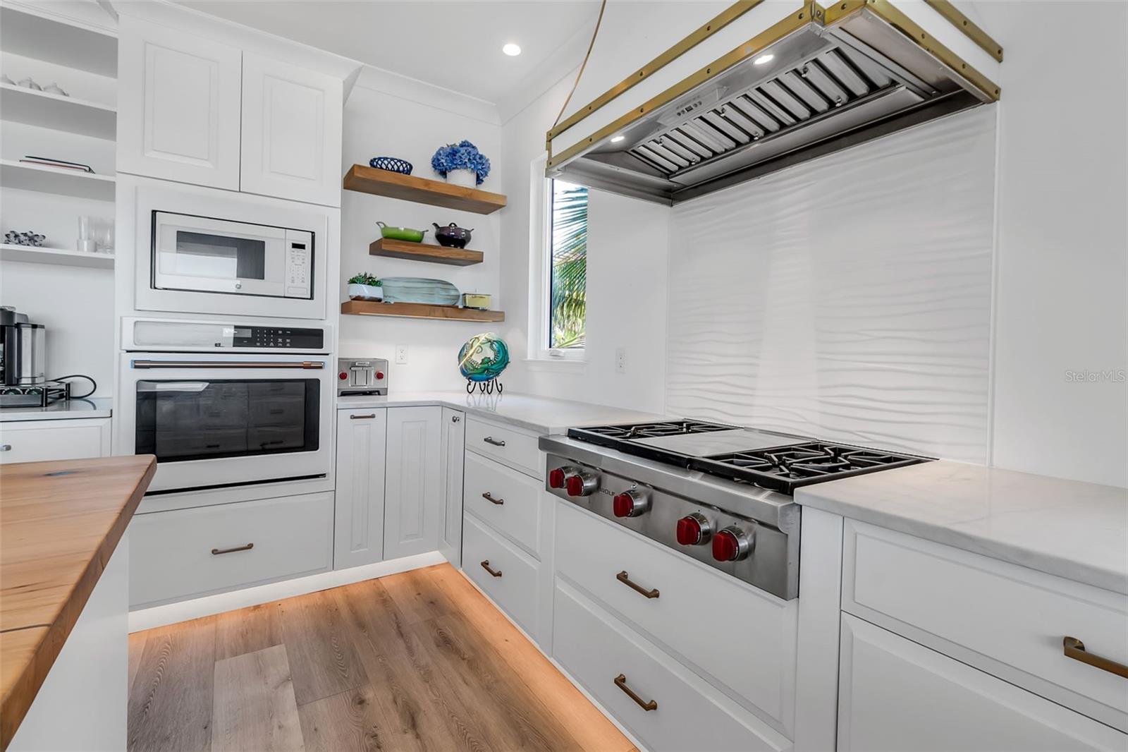 CASEY KEY - Residential