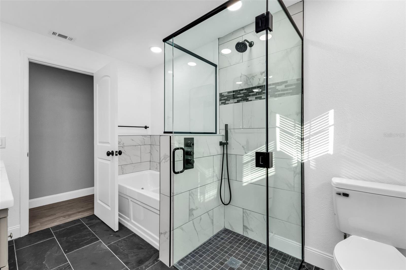 BENNETTS W H - Residential