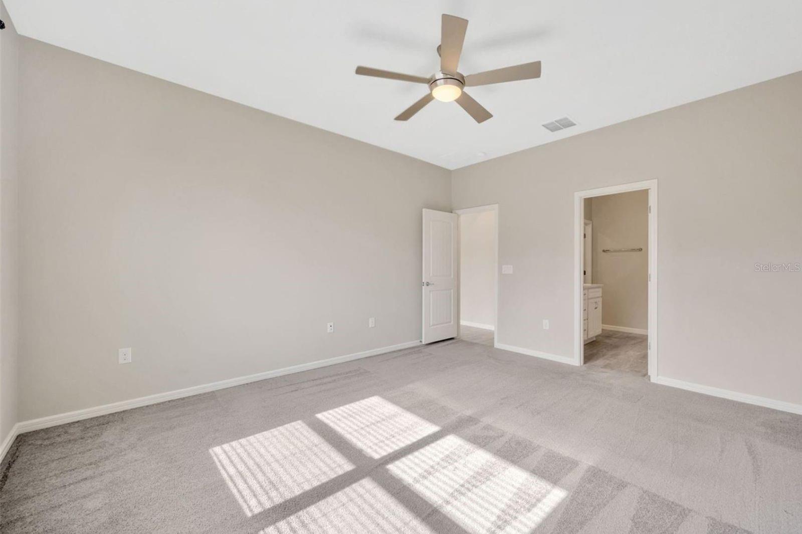 OAKS OF PASCO - Residential