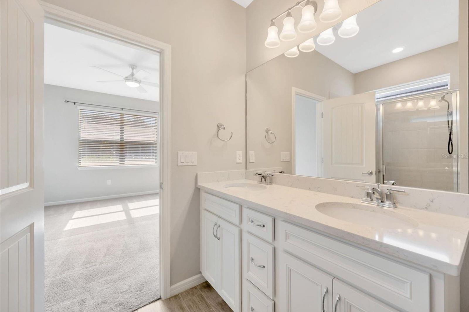 OAKS OF PASCO - Residential