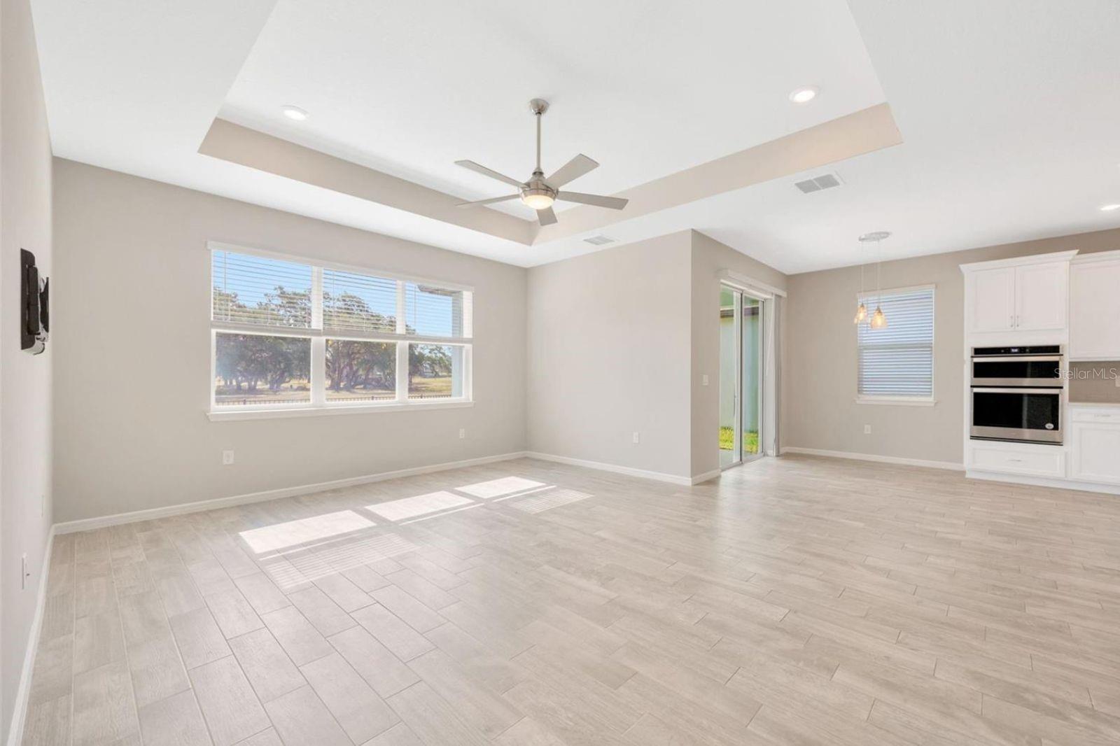 OAKS OF PASCO - Residential