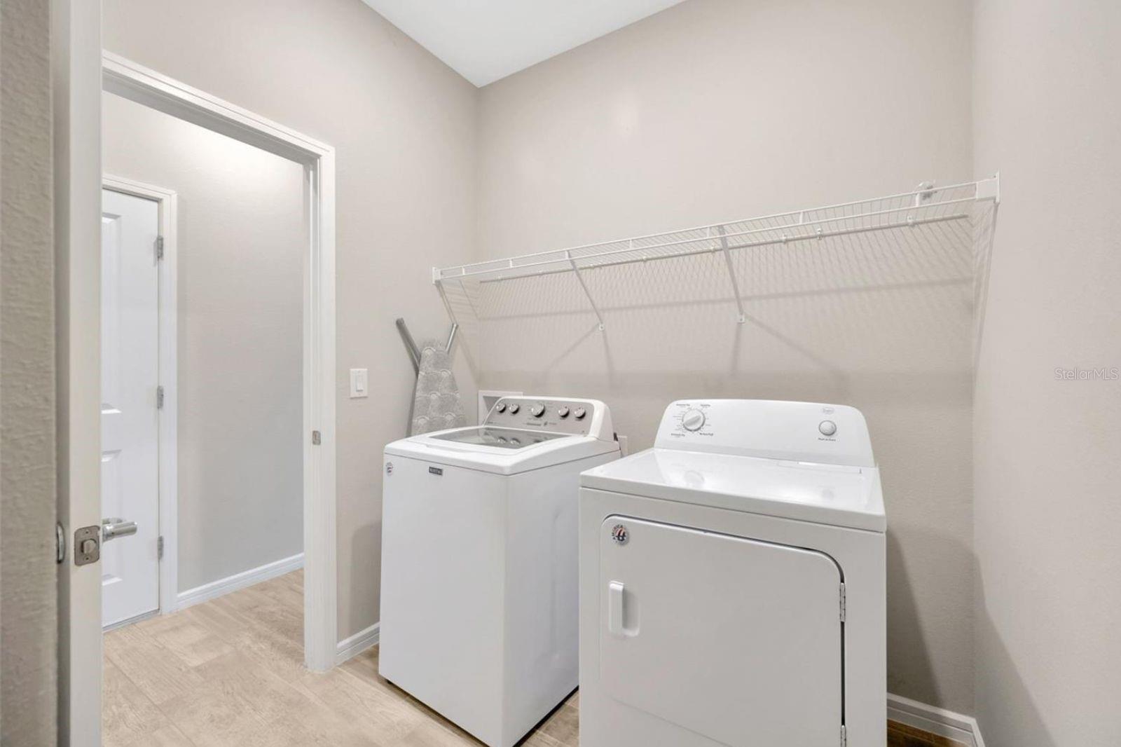 OAKS OF PASCO - Residential
