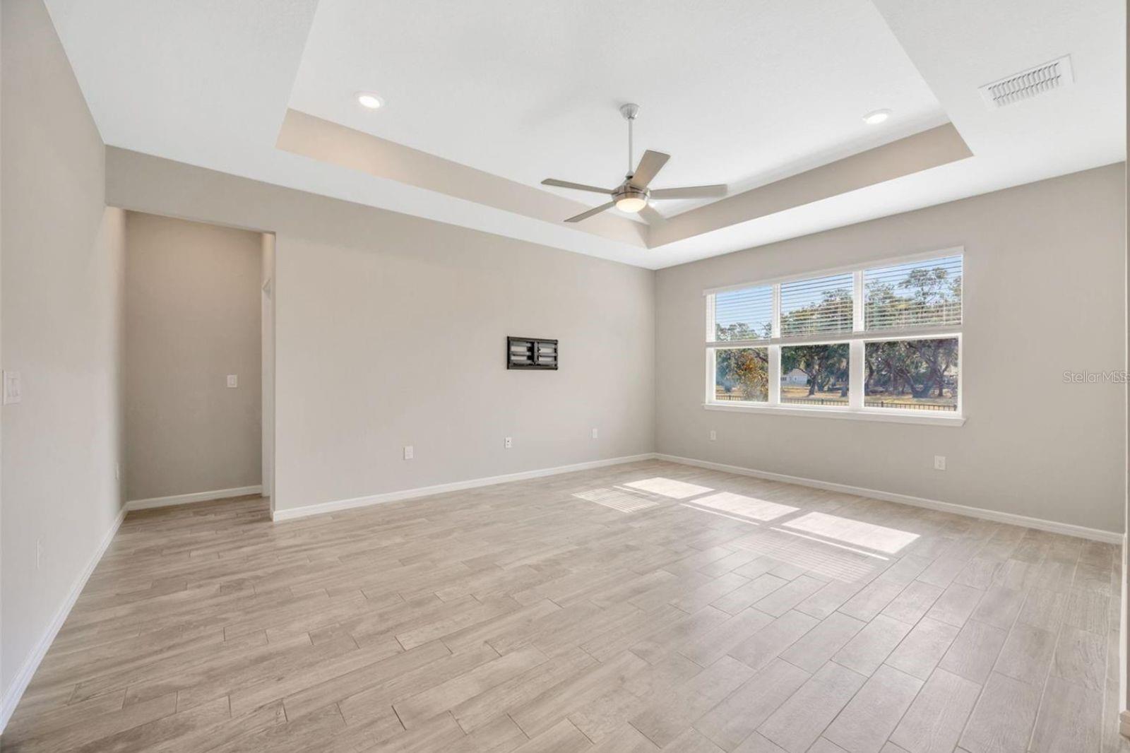 OAKS OF PASCO - Residential