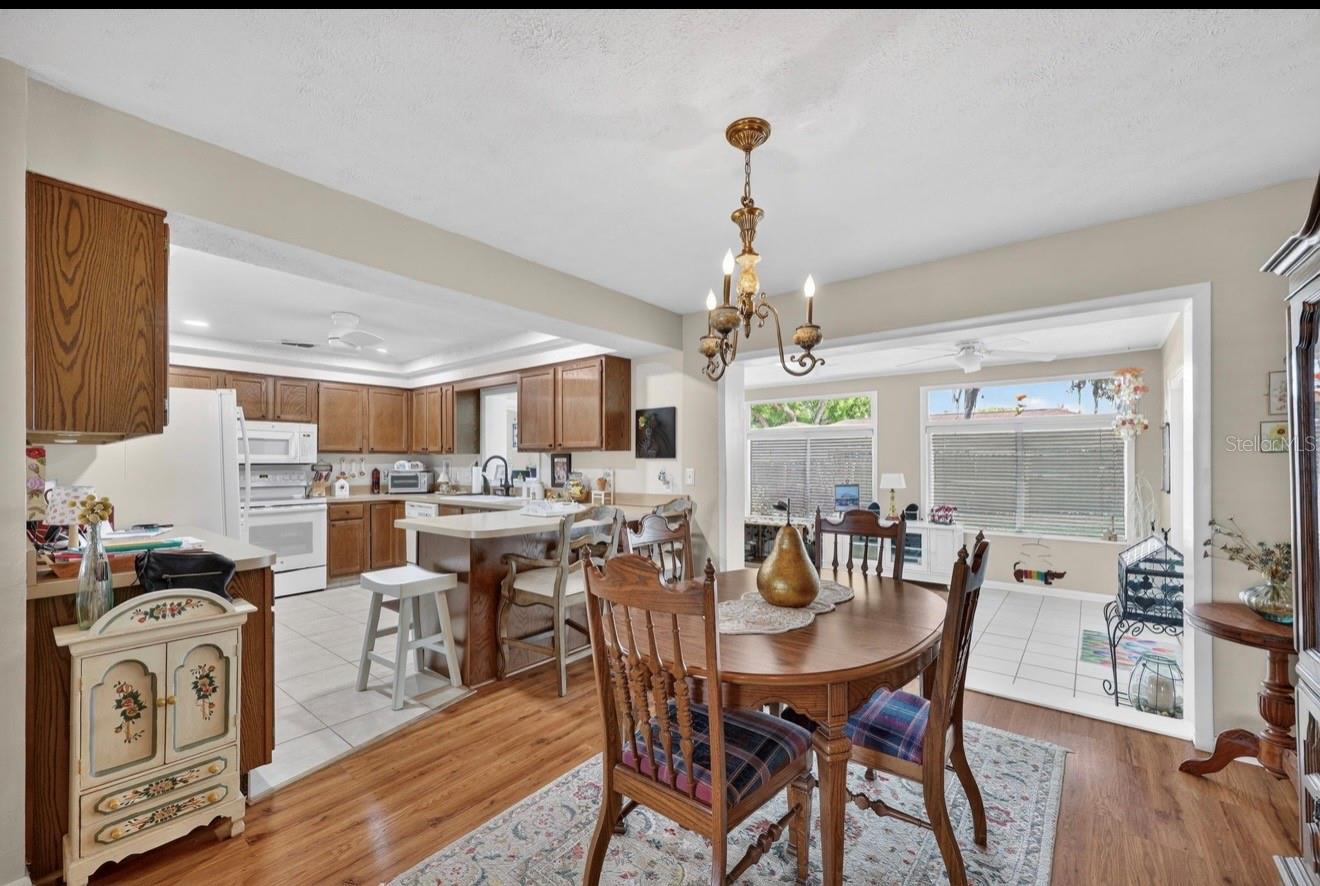 HOLIDAY HILLS - Residential