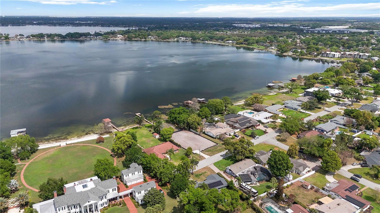 DAETWYLER SHORES - Residential