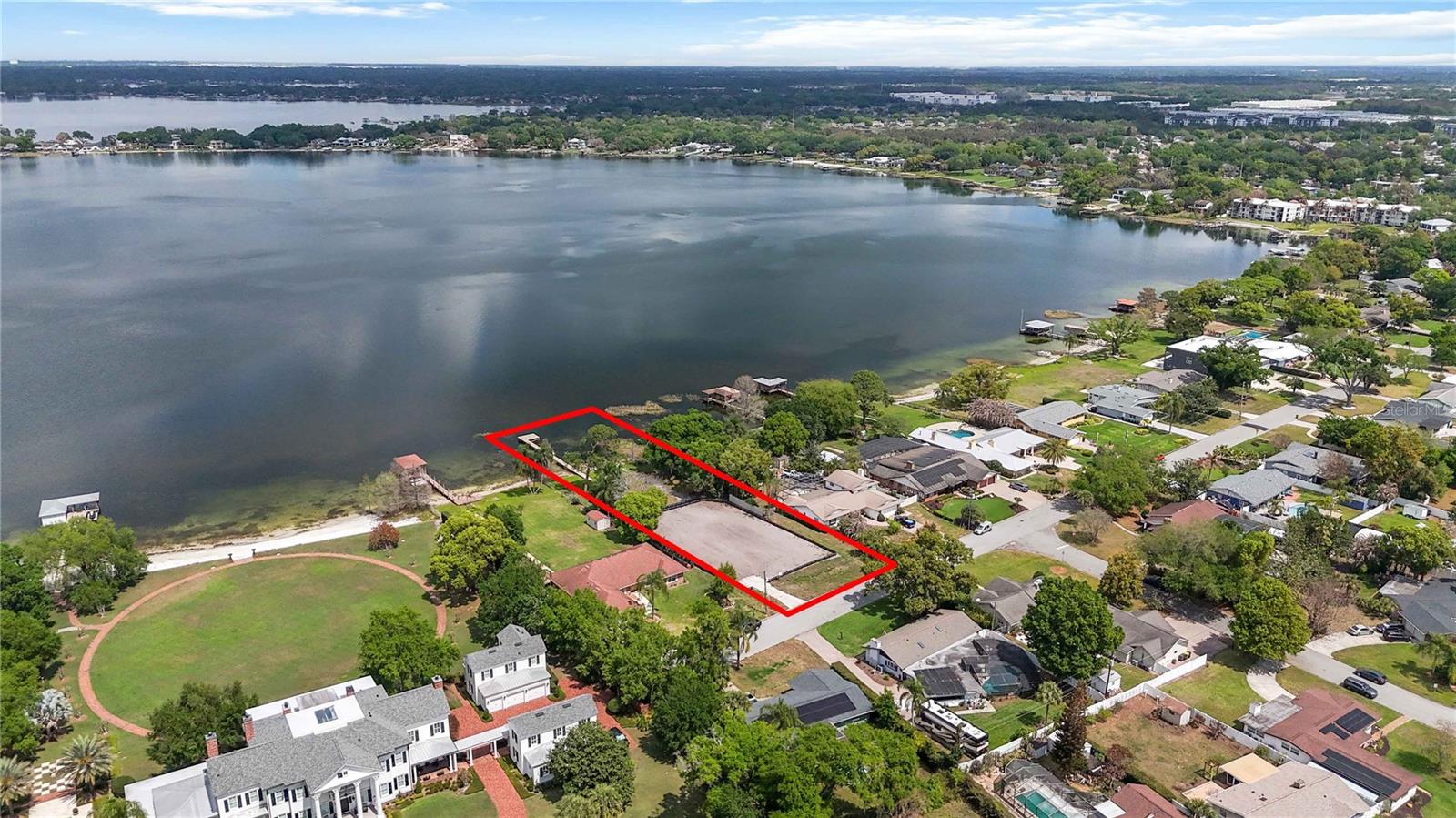 DAETWYLER SHORES - Residential