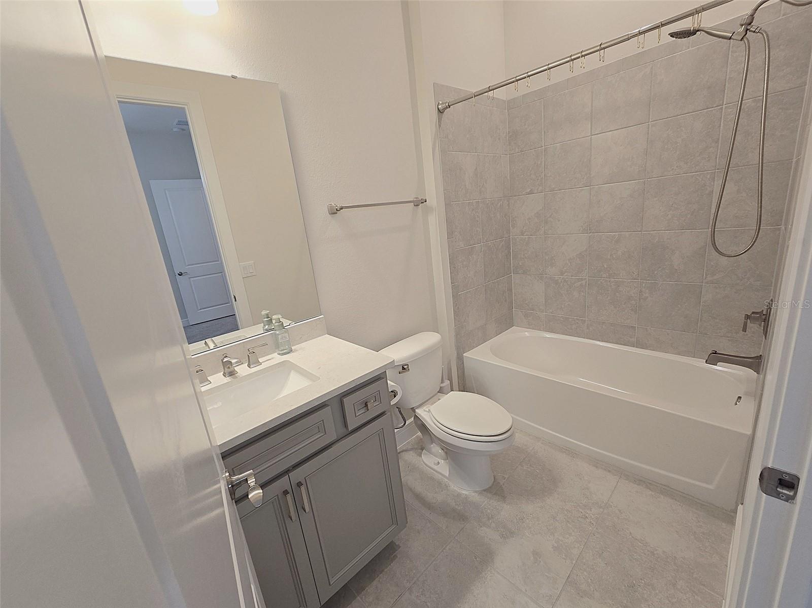 DEL WEBB SUNBRIDGE PH 1D - Residential Lease