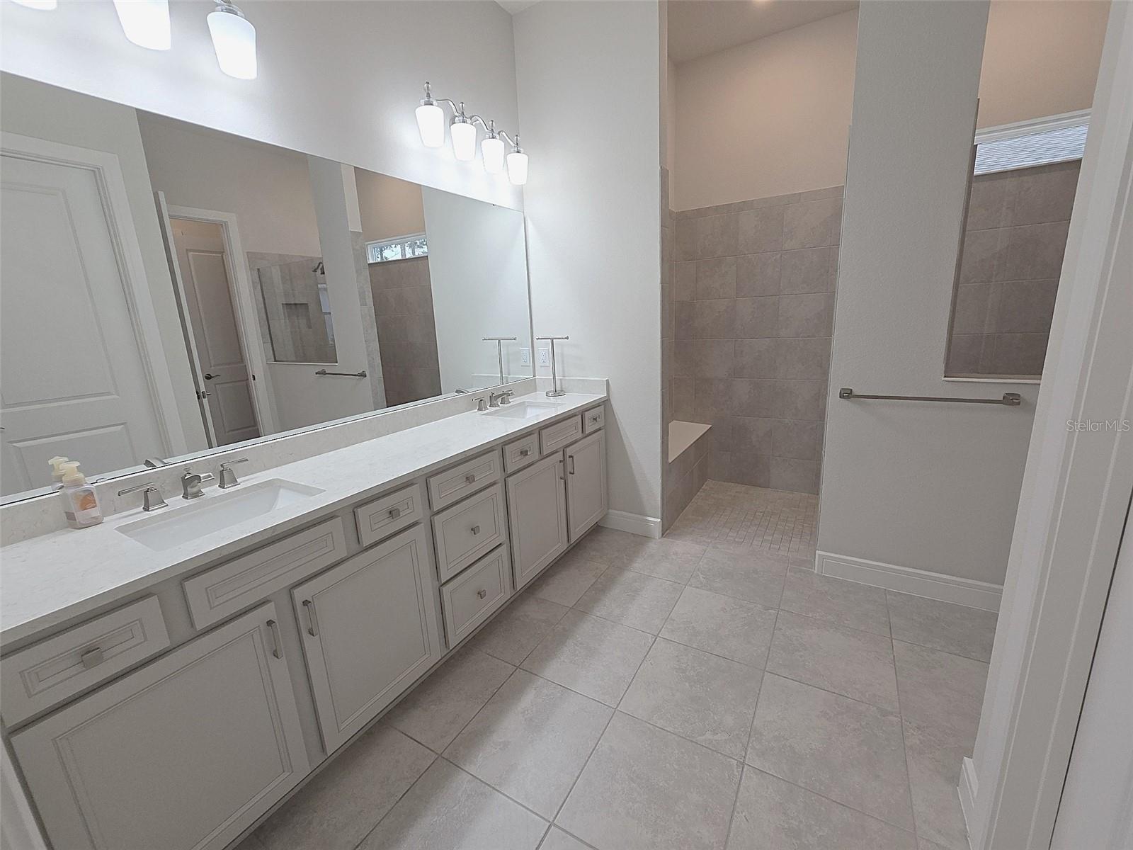 DEL WEBB SUNBRIDGE PH 1D - Residential Lease