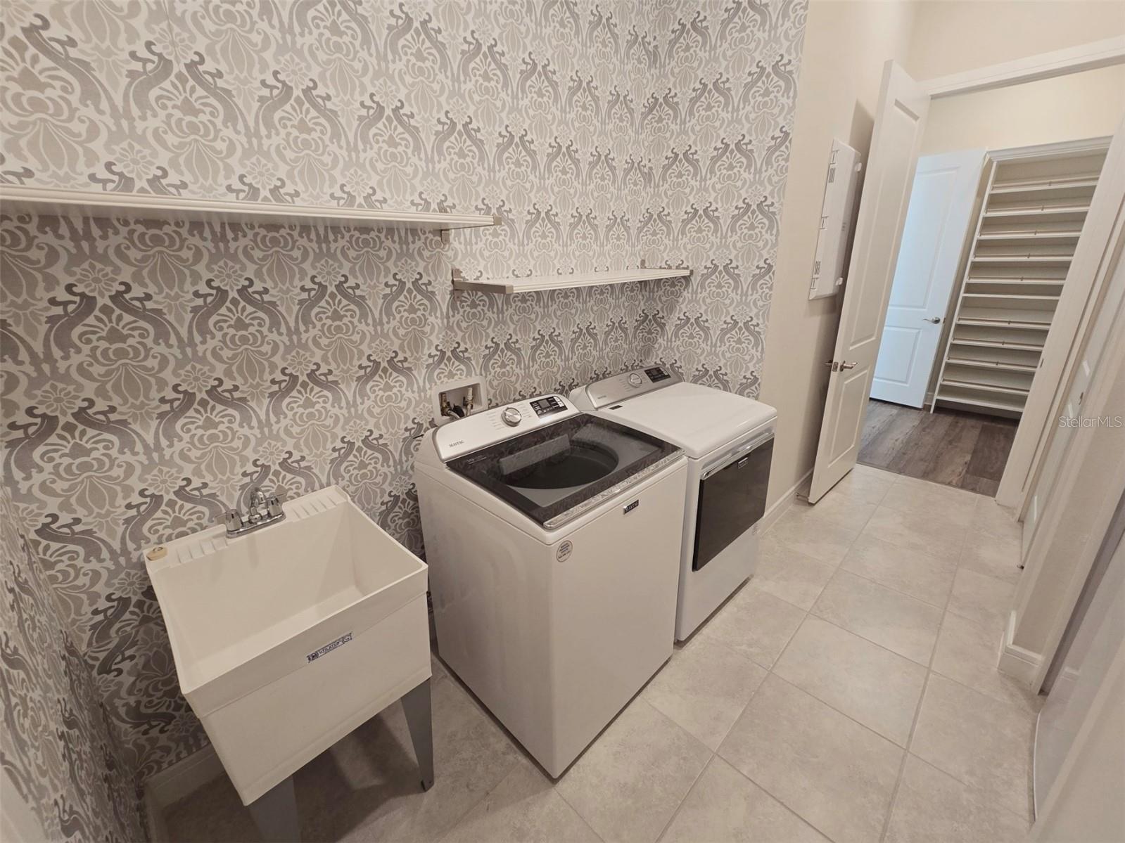 DEL WEBB SUNBRIDGE PH 1D - Residential Lease