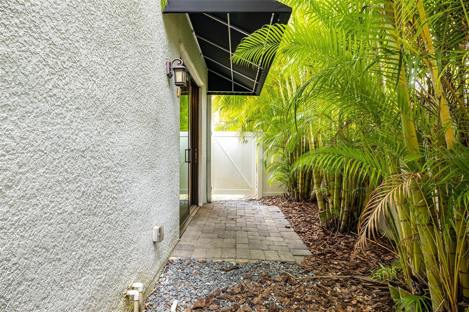 AUDUBON AVE TWNHMS - Residential Lease