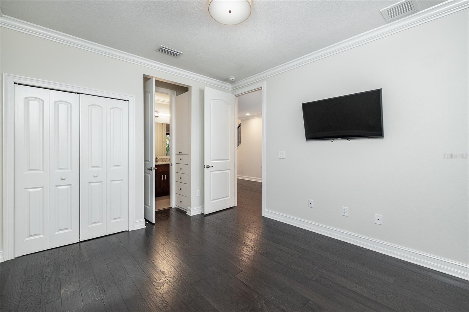 AUDUBON AVE TWNHMS - Residential Lease