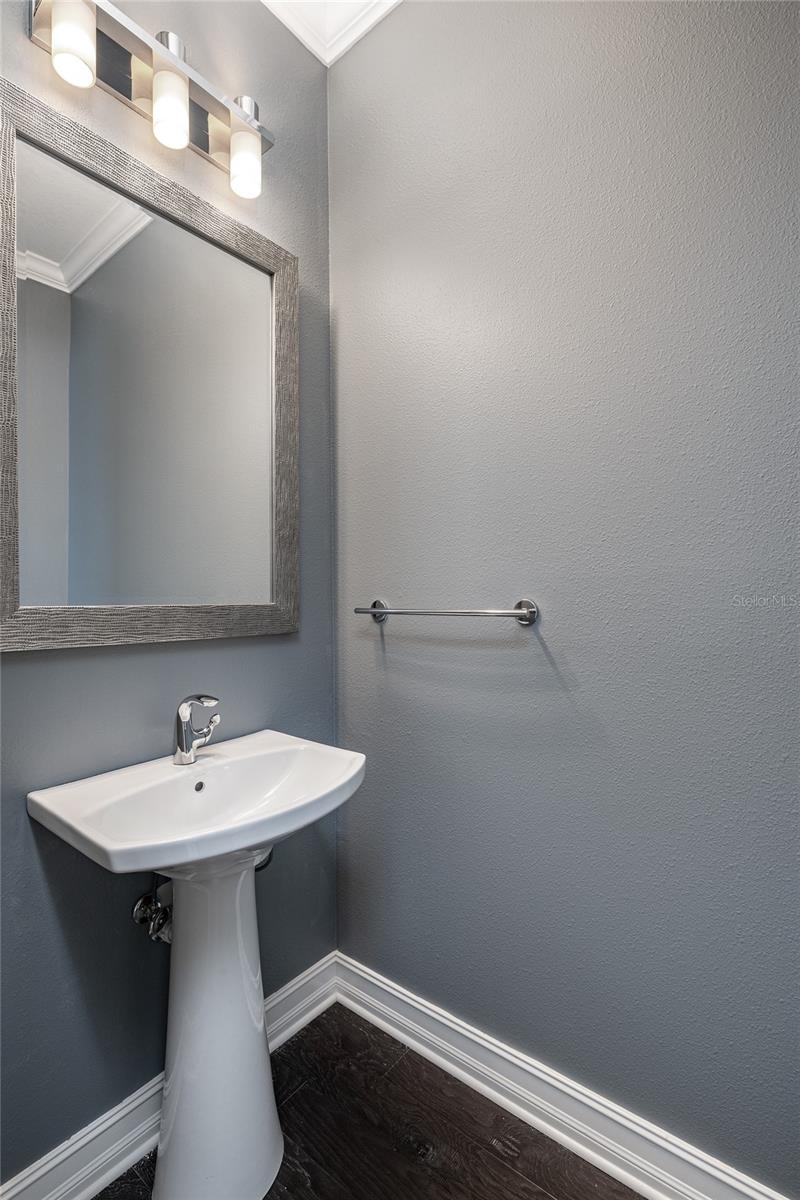 AUDUBON AVE TWNHMS - Residential Lease