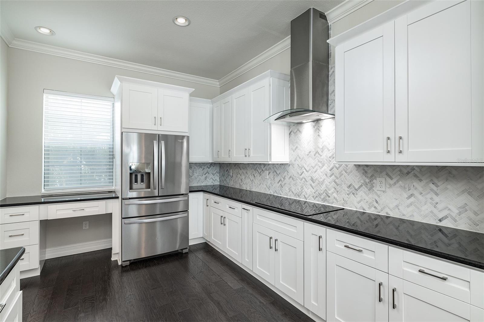 AUDUBON AVE TWNHMS - Residential Lease