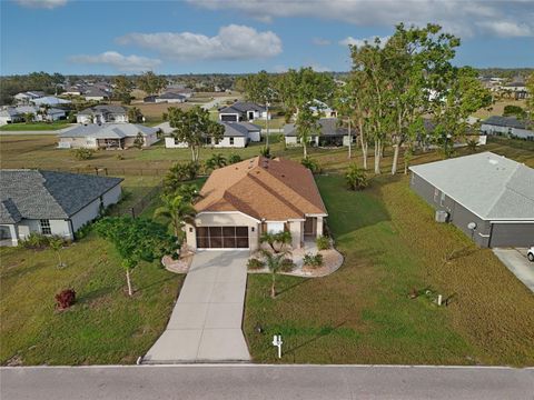 A home in PUNTA GORDA