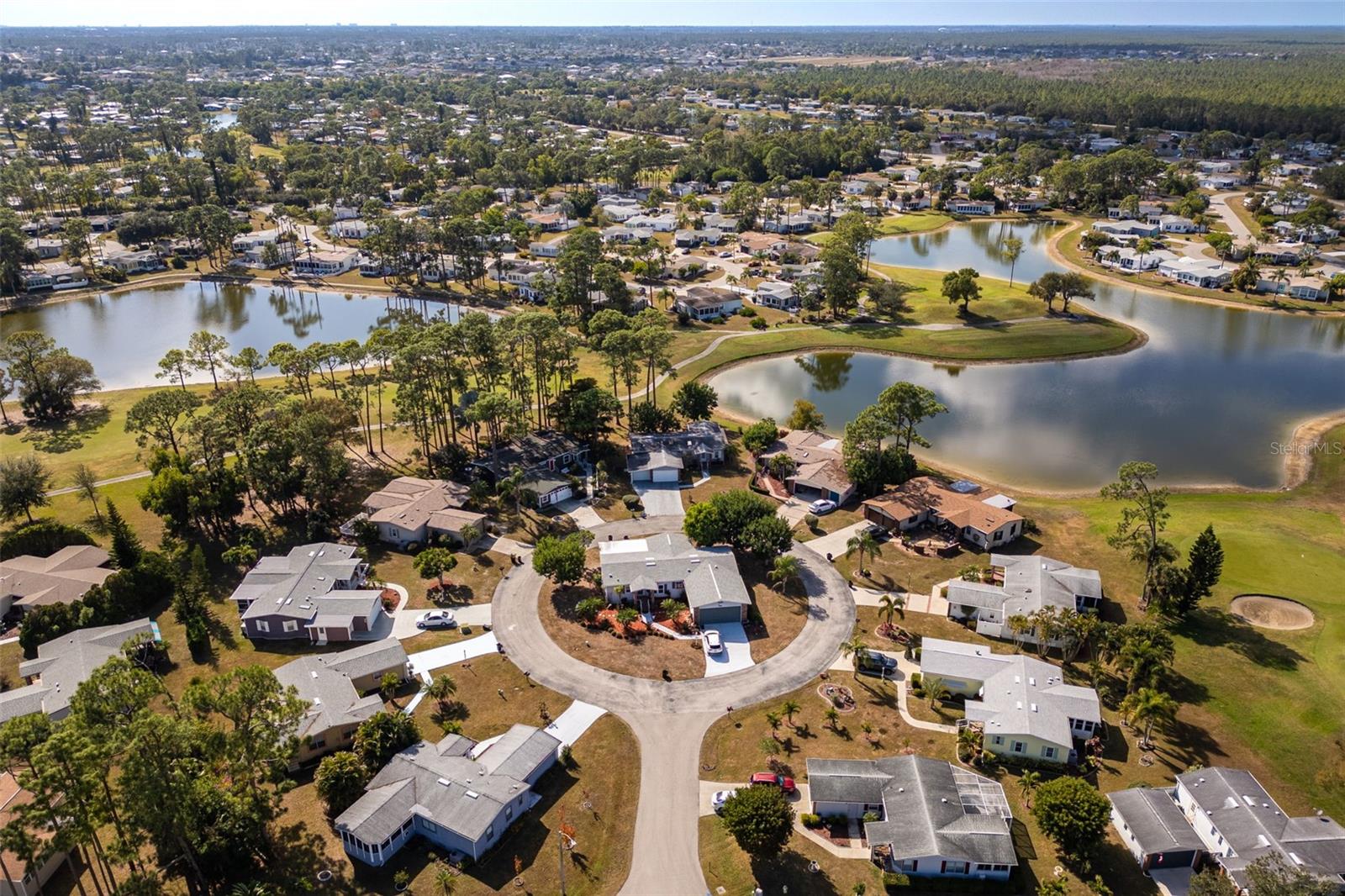 PINE LAKES COUNTRY CLUB PH 03 - Residential