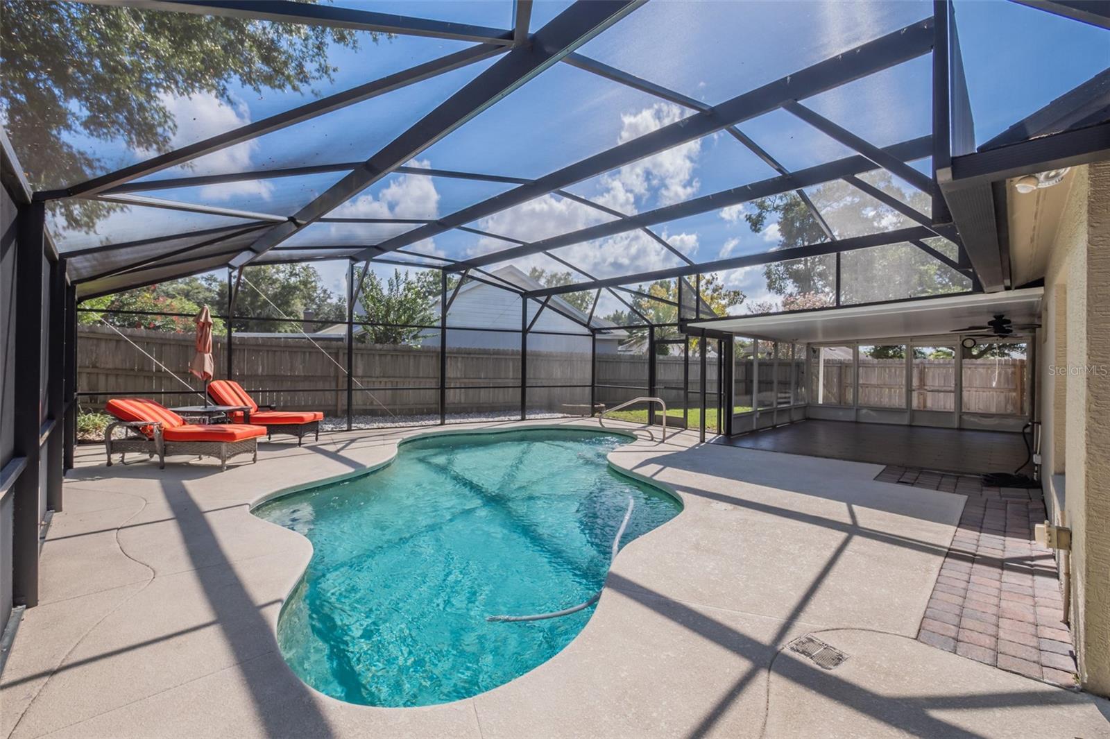 2632 SPRING GLEN LANE