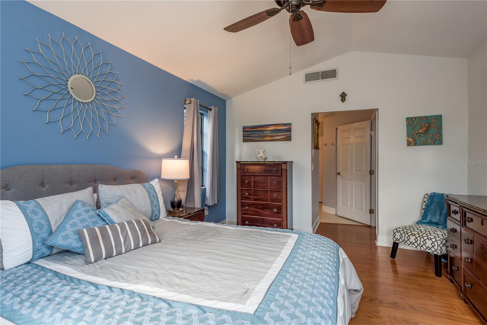 HARBOR WOODS - Residential