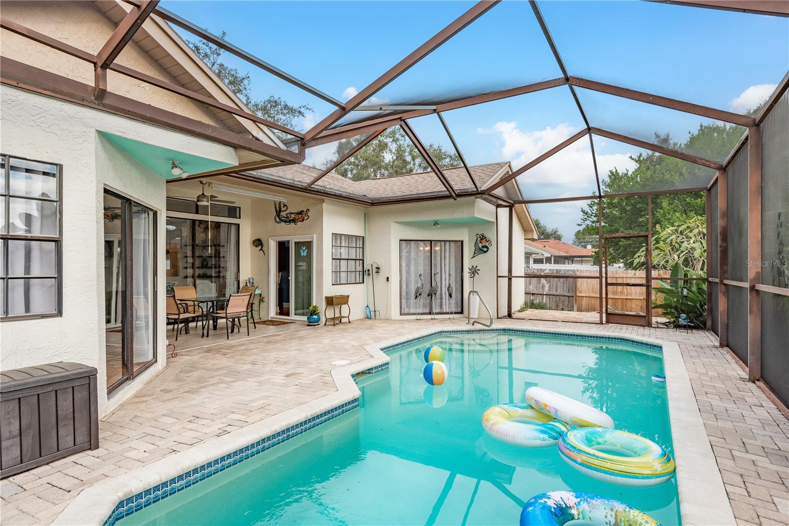 HARBOR WOODS - Residential