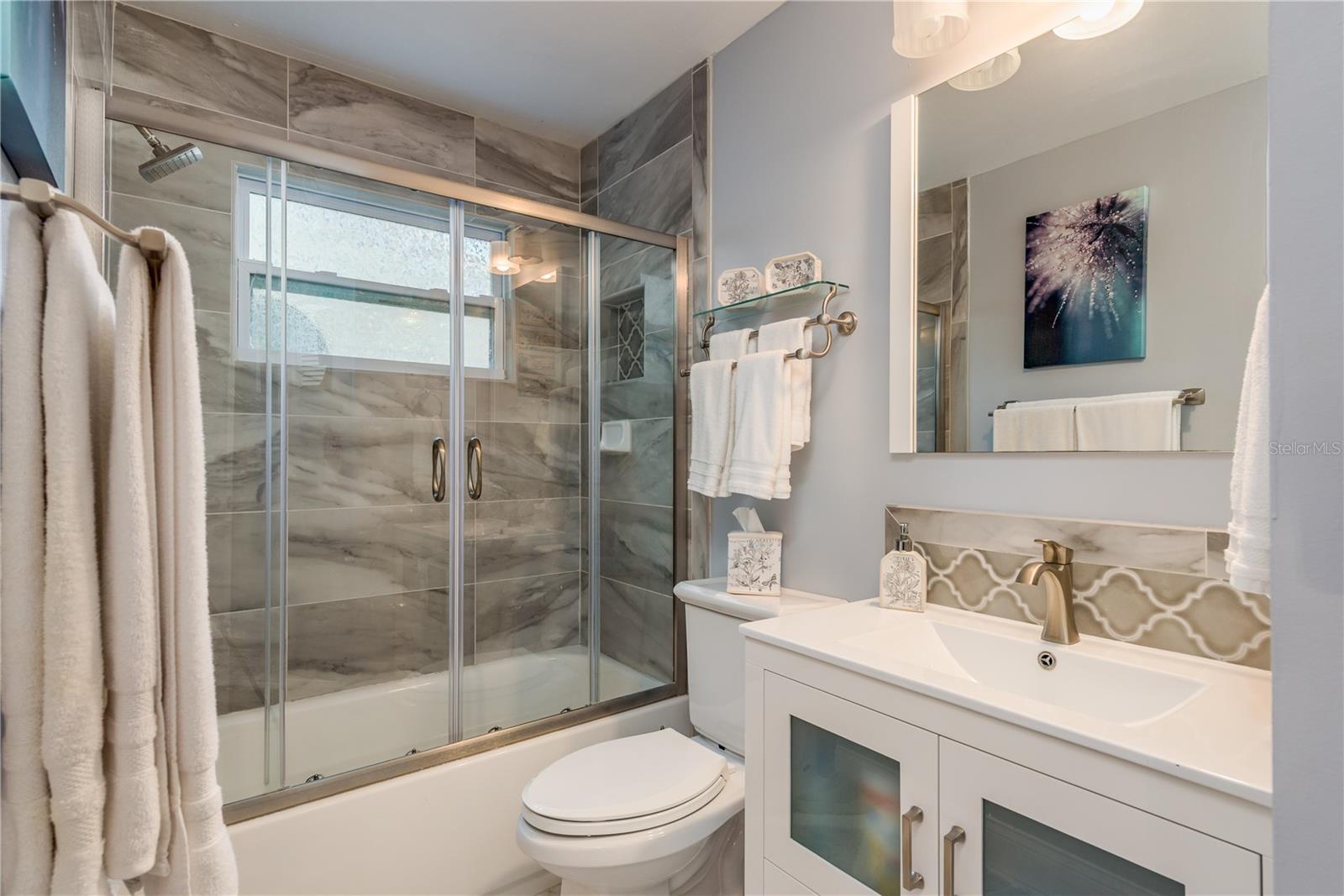 HARBOR WOODS - Residential