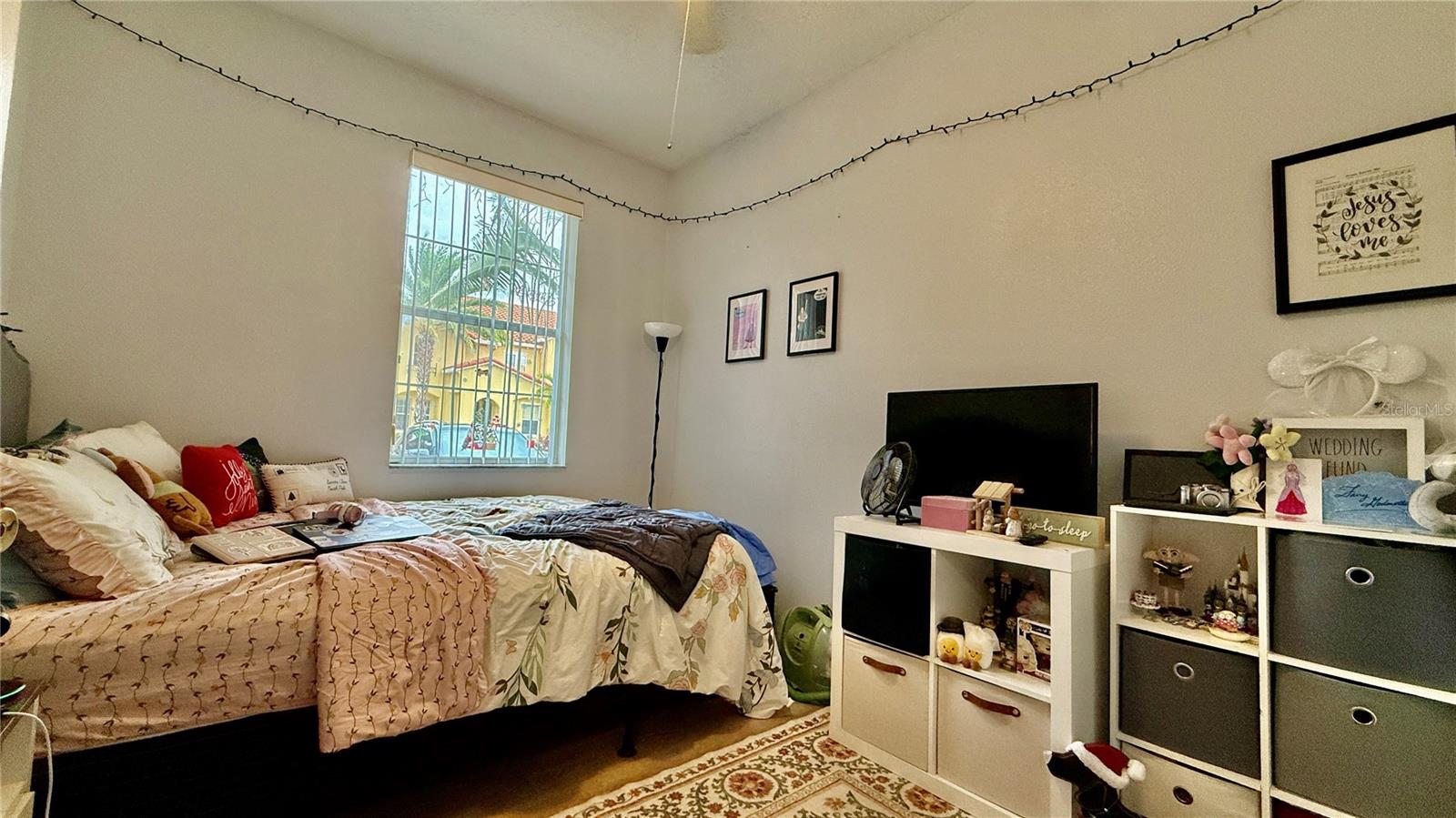 PARADISE CAY - Residential