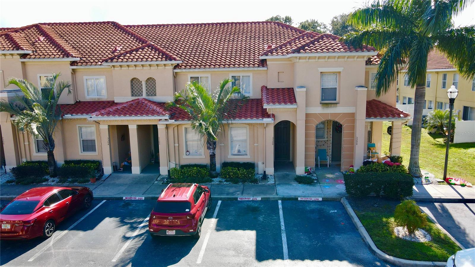 5300 PARADISE CAY CIRCLE