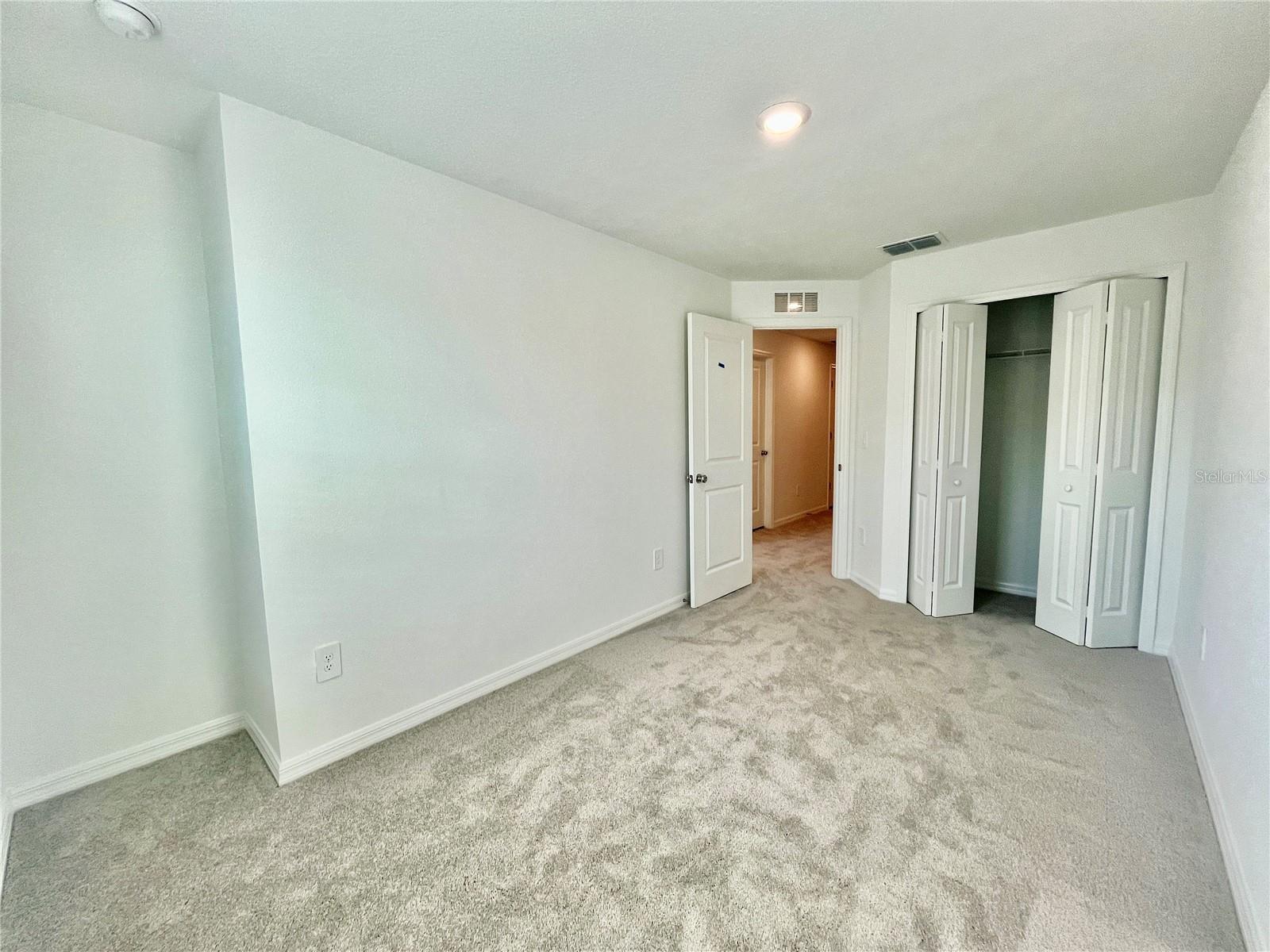 TOWNES AT WINDSONG - Residential Lease