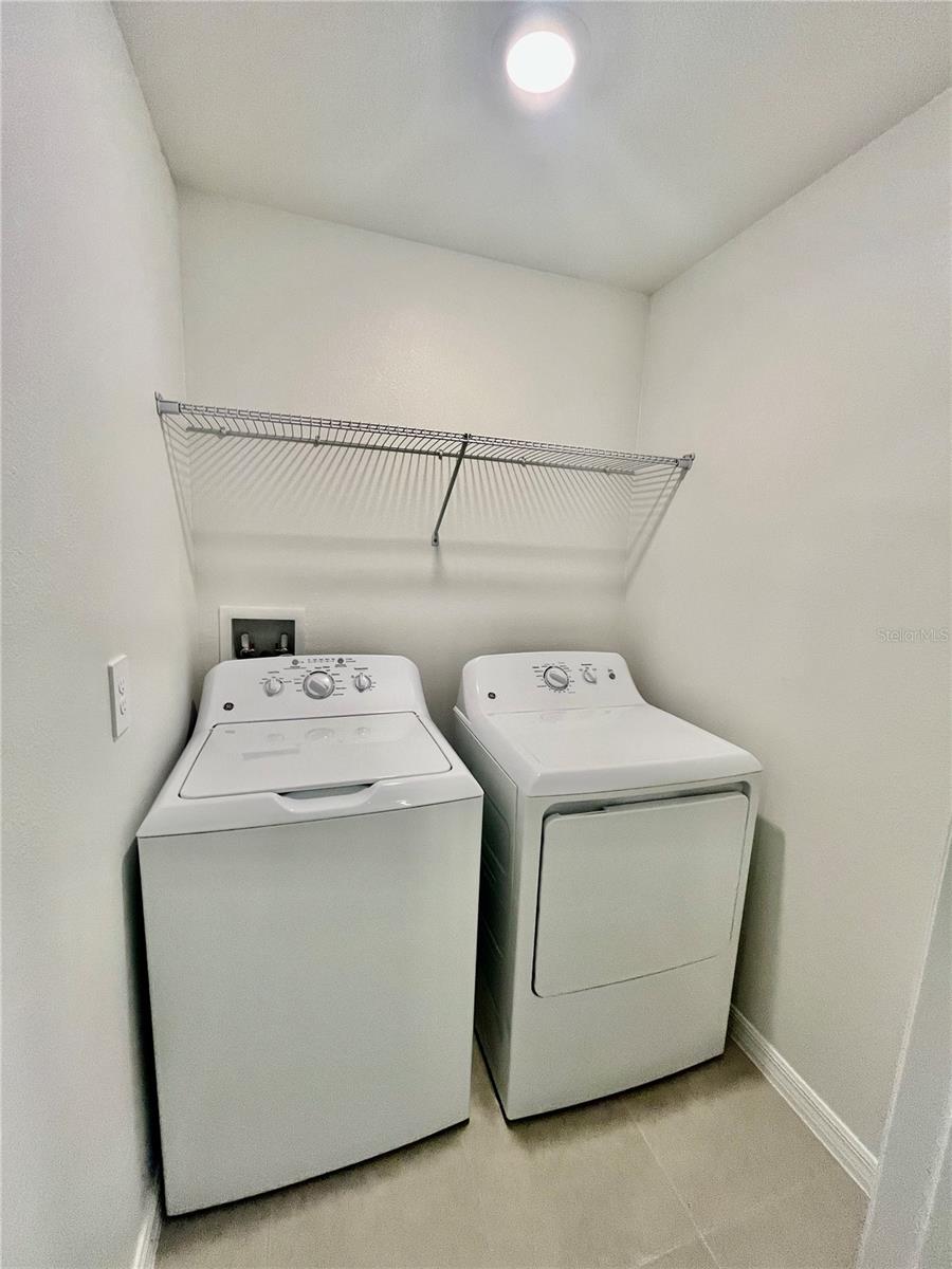 TOWNES AT WINDSONG - Residential Lease