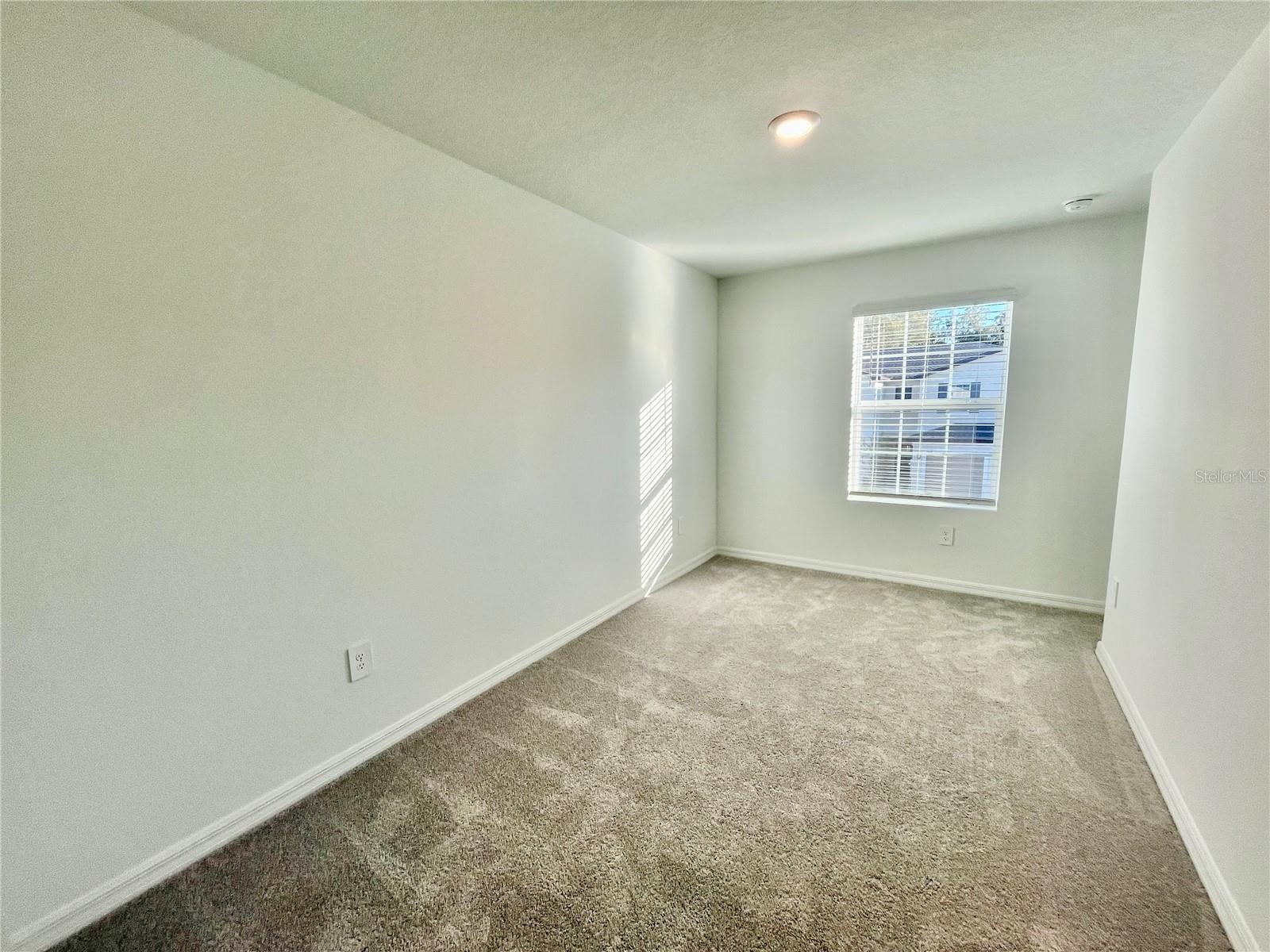 TOWNES AT WINDSONG - Residential Lease