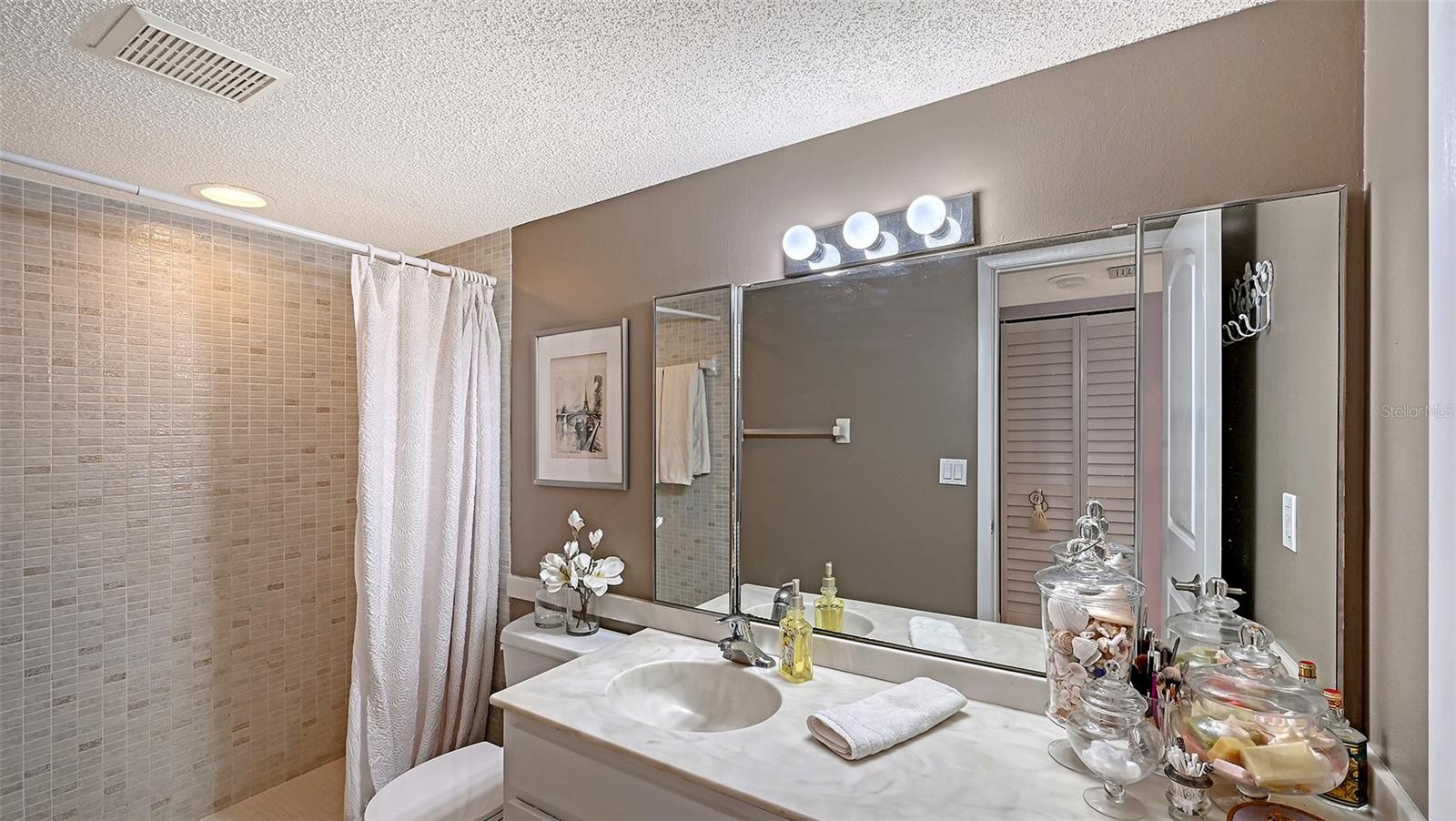 FOREST LAKES VILLAGE 2 - Residential