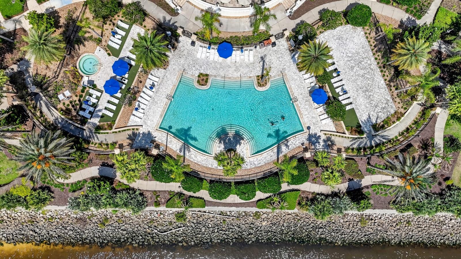 102 YACHT HARBOR DRIVE 378
