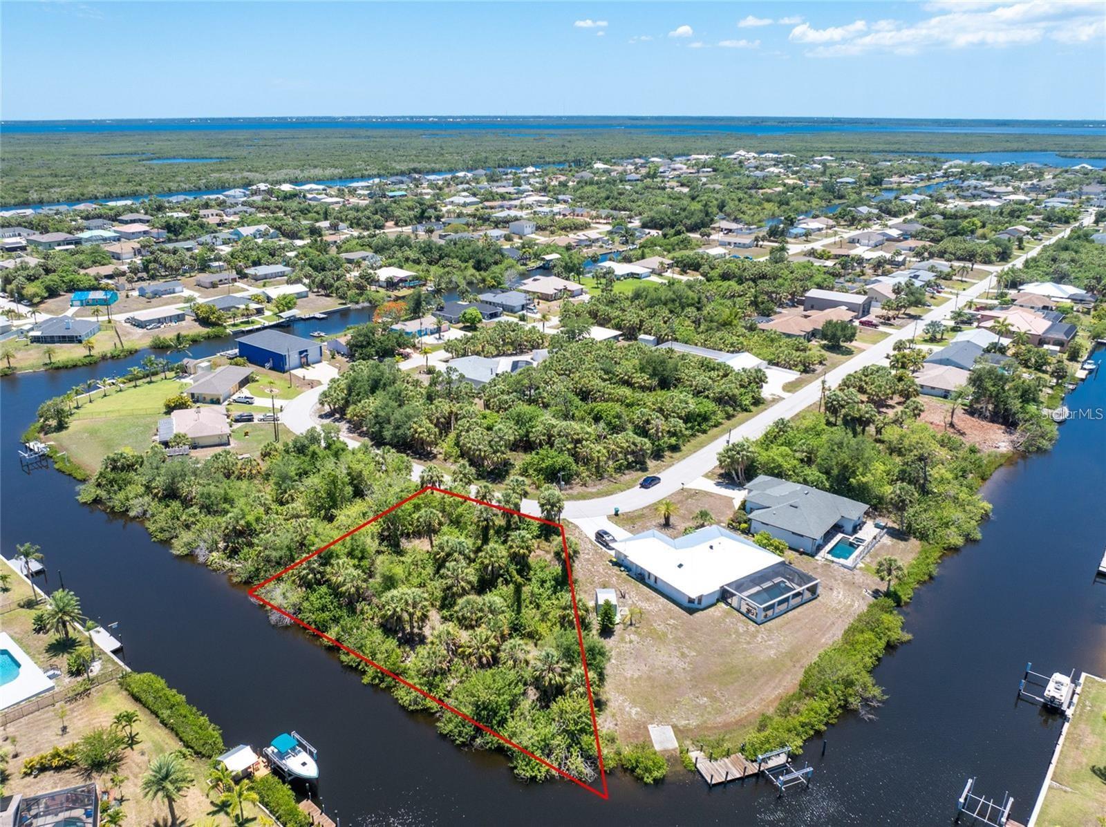 PORT CHARLOTTE SEC 079 - Land