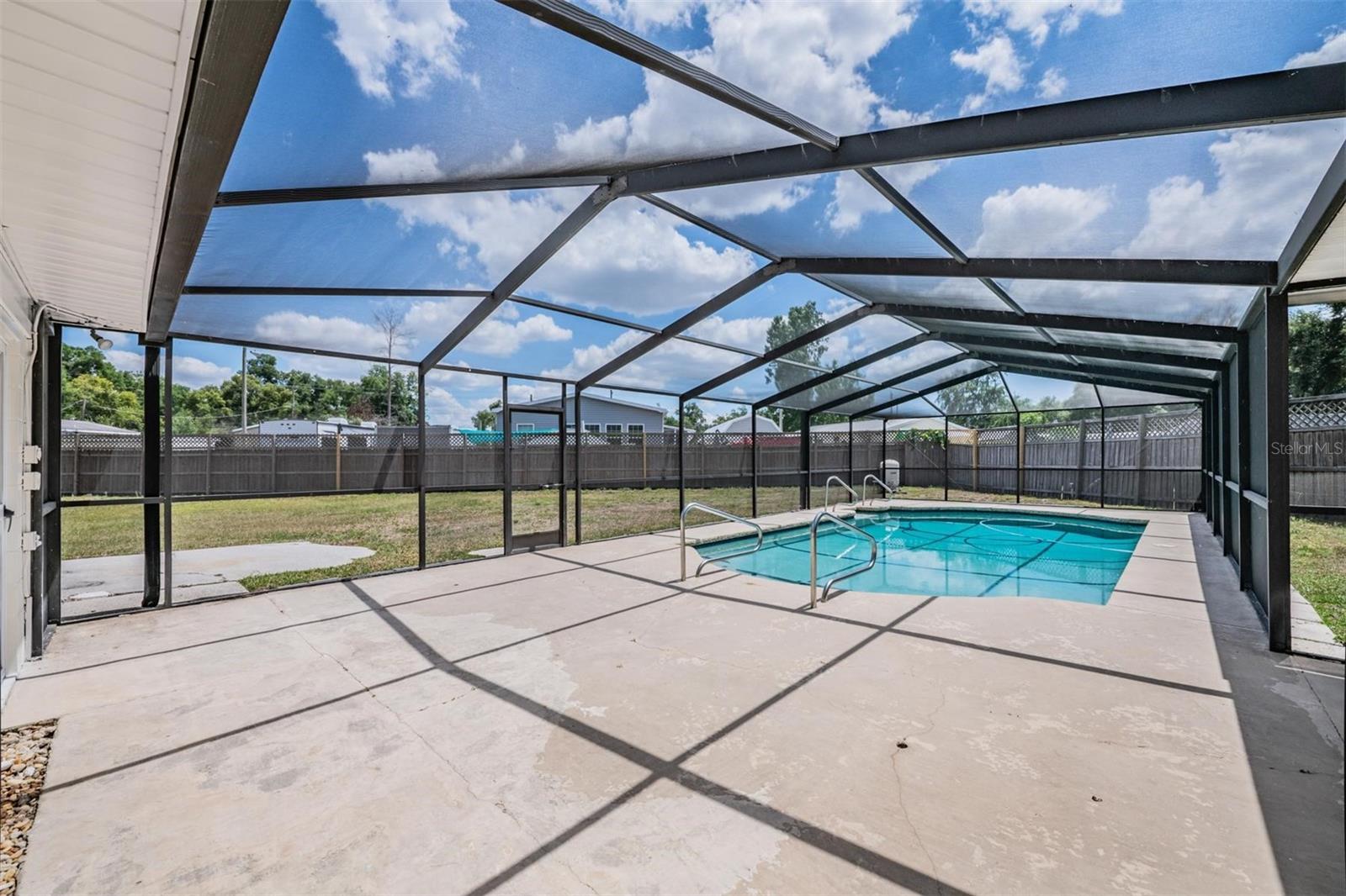 CAMELLIA COURT SUB - Residential