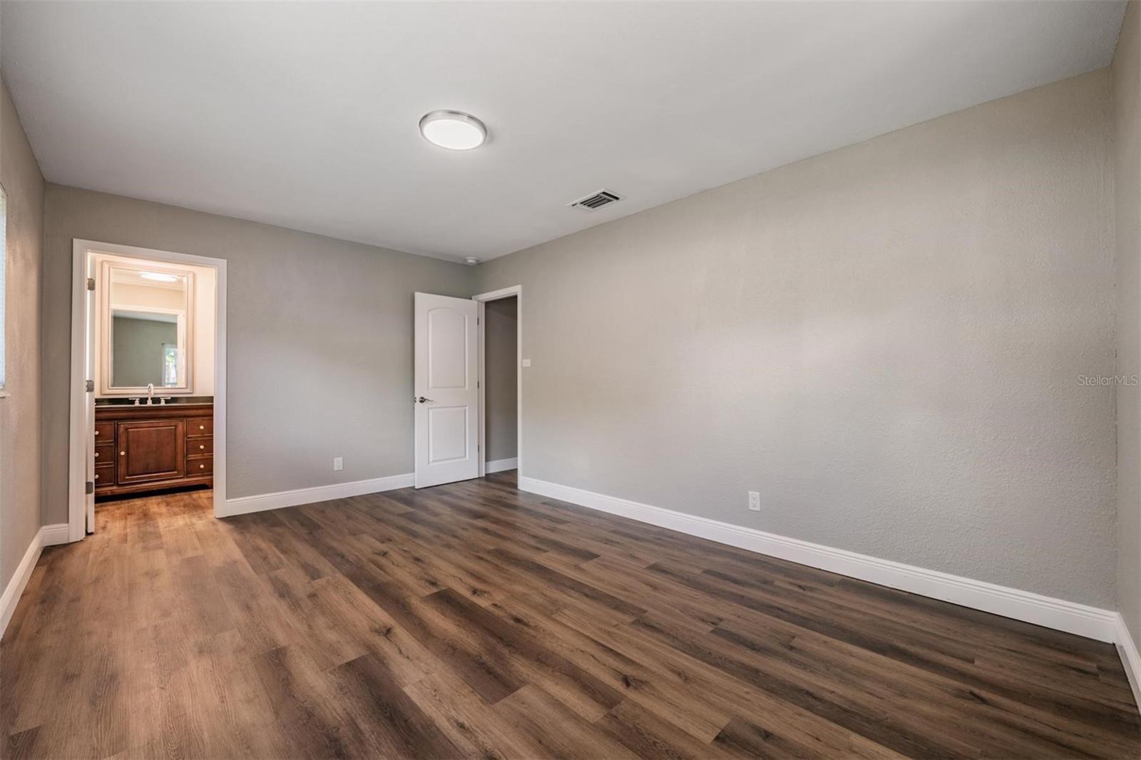 CAMELLIA COURT SUB - Residential