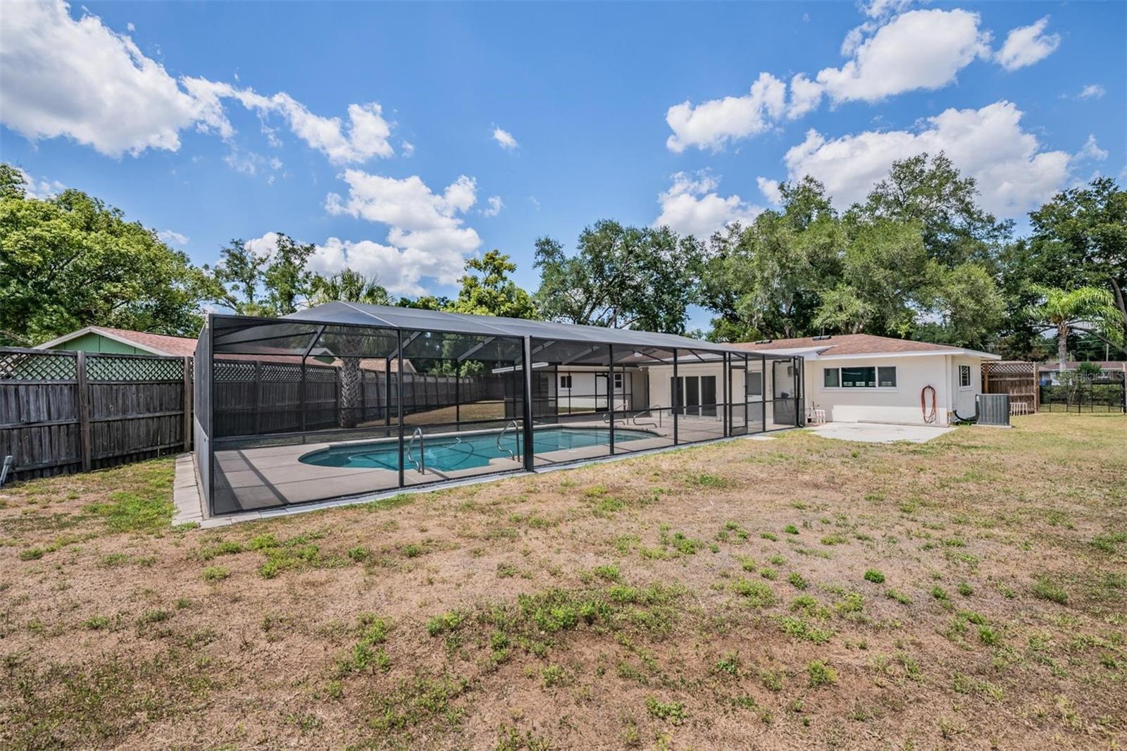 CAMELLIA COURT SUB - Residential