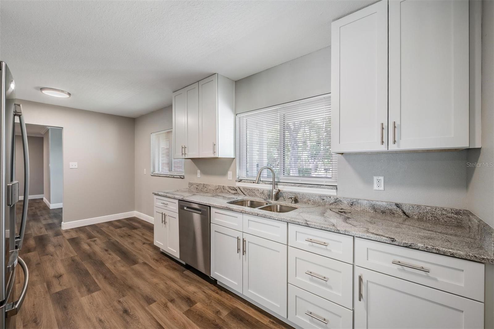 CAMELLIA COURT SUB - Residential