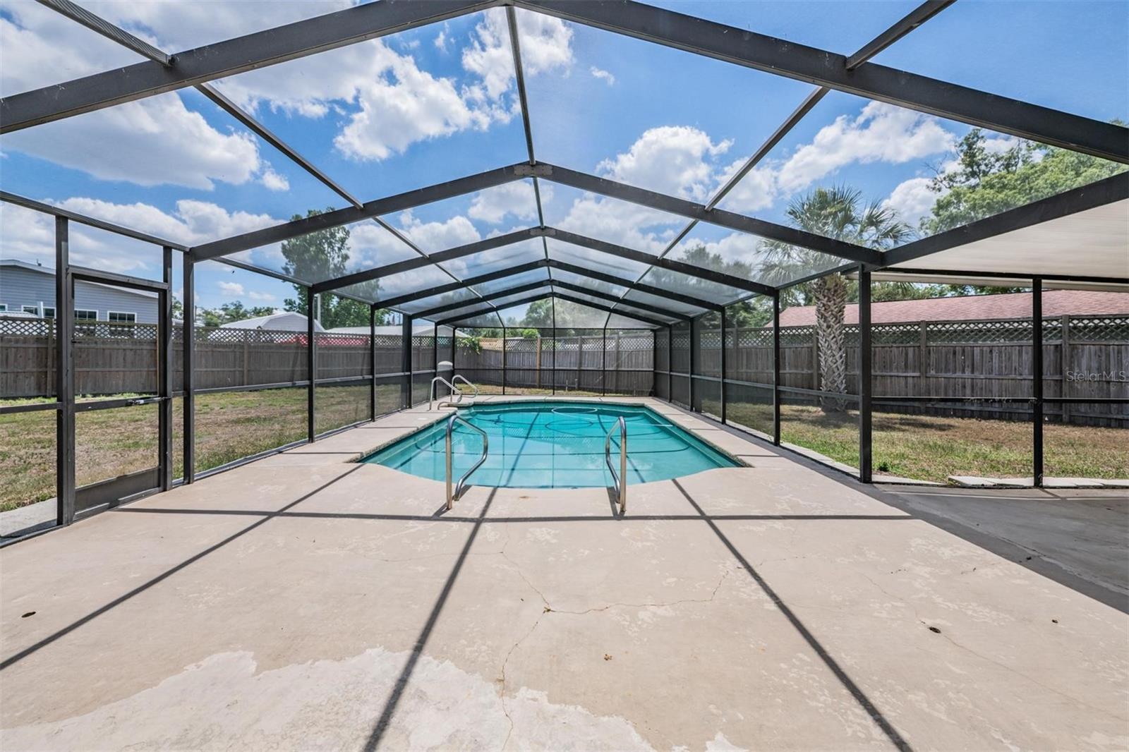CAMELLIA COURT SUB - Residential