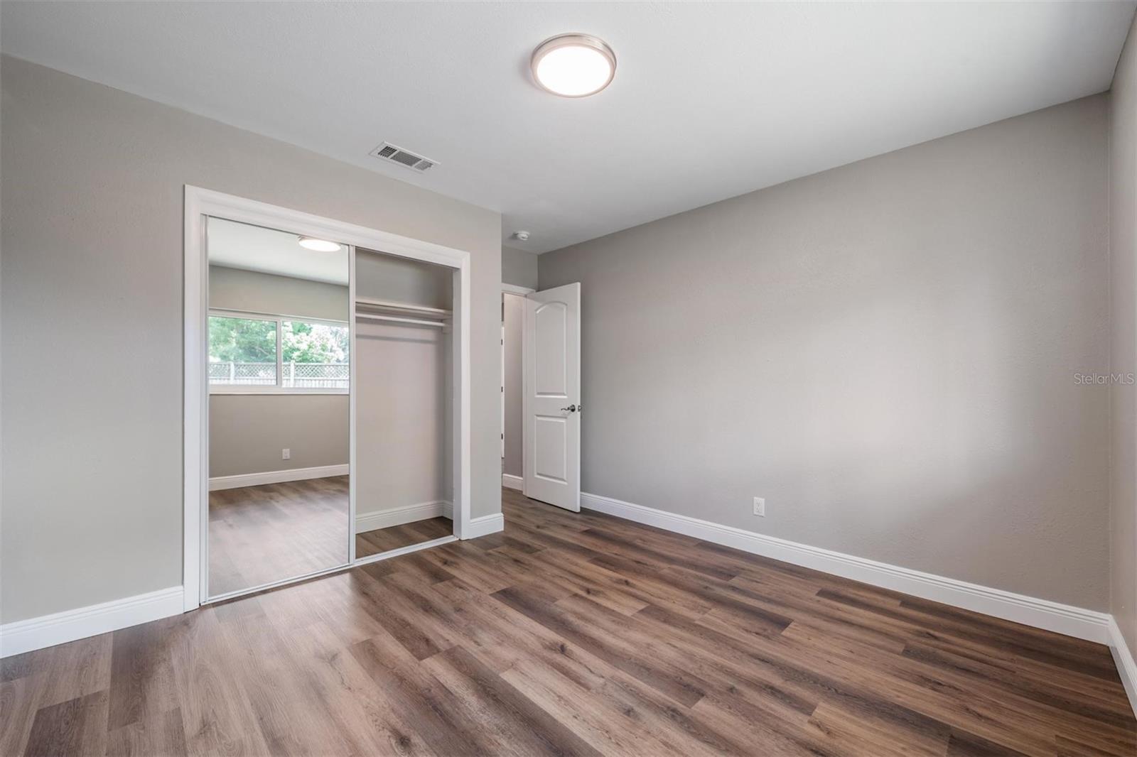 CAMELLIA COURT SUB - Residential