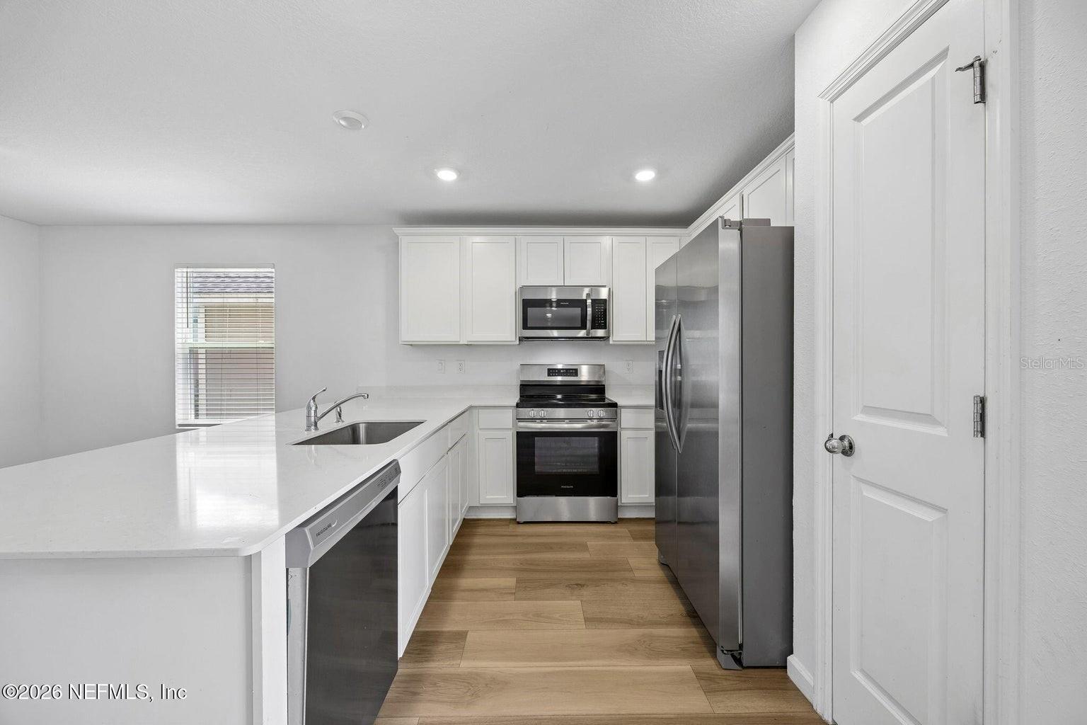 KINGS LNDG - Residential