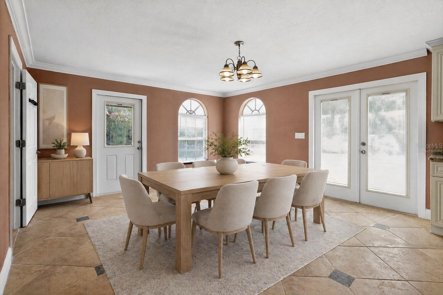 3302 RIVER COVE DRIVE