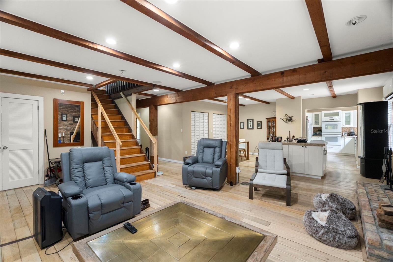 ACREAGE & UNREC - Residential