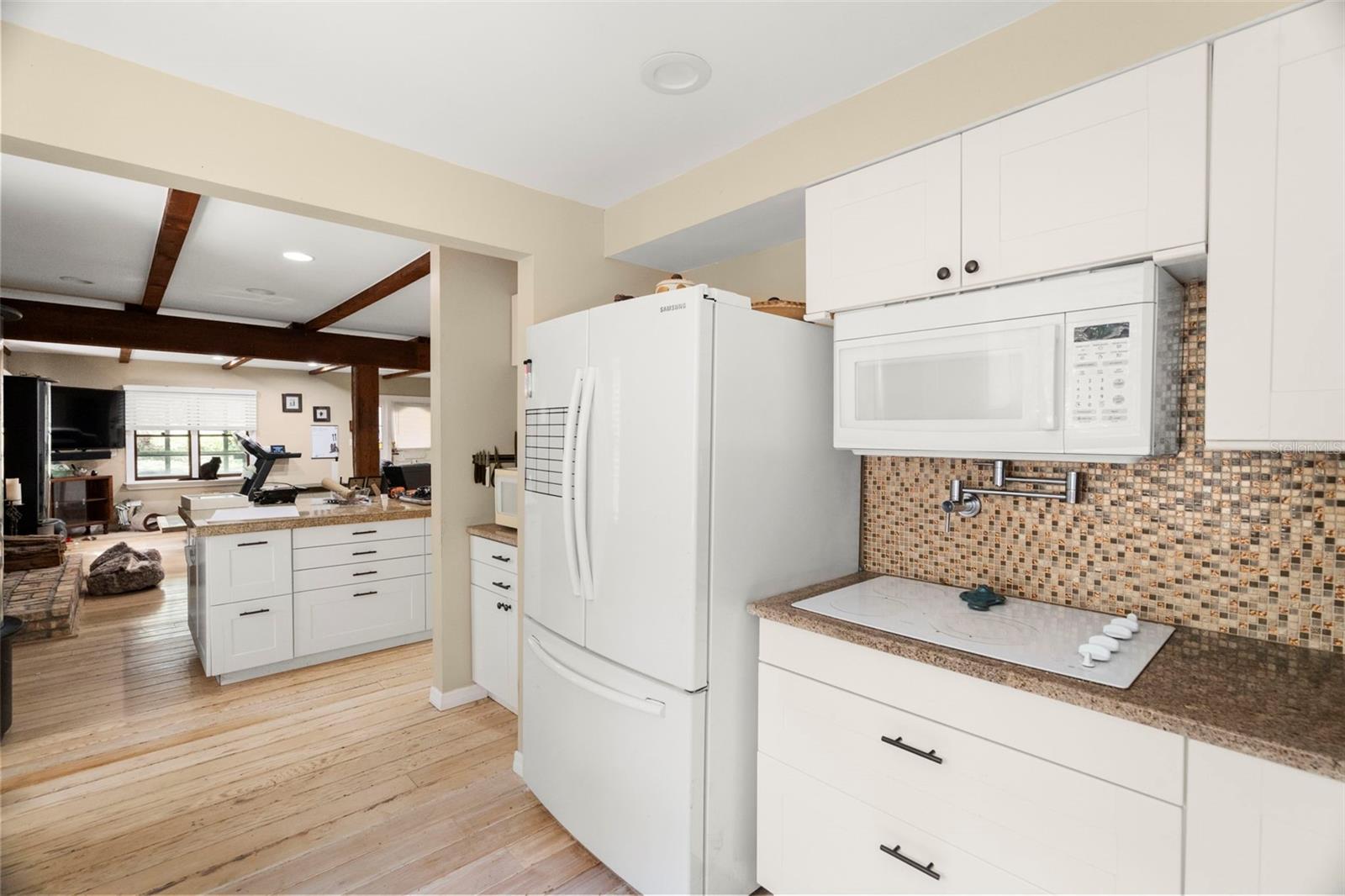 ACREAGE & UNREC - Residential