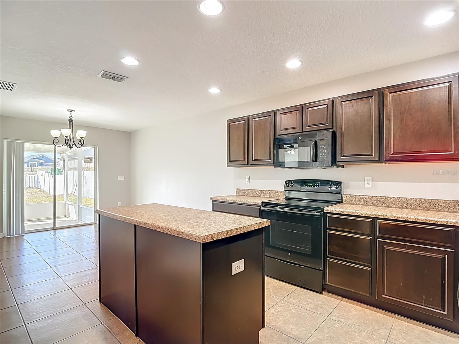 ABBEY GLEN I A-E - Residential