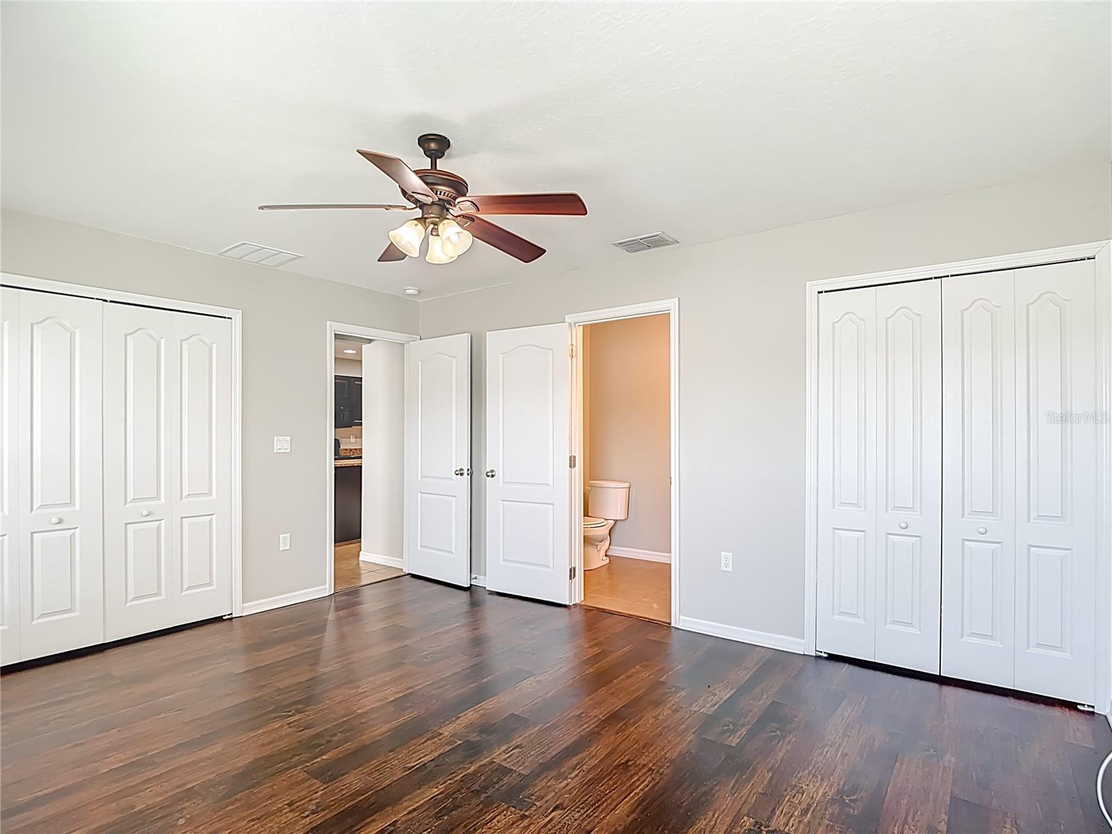 ABBEY GLEN I A-E - Residential