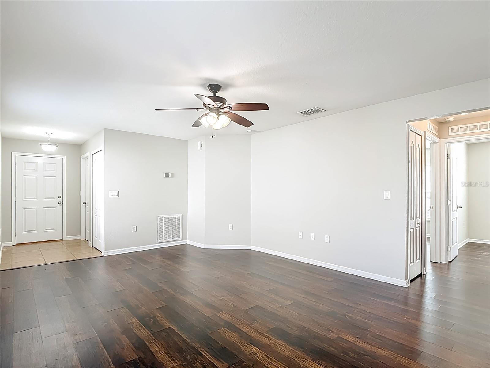 ABBEY GLEN I A-E - Residential