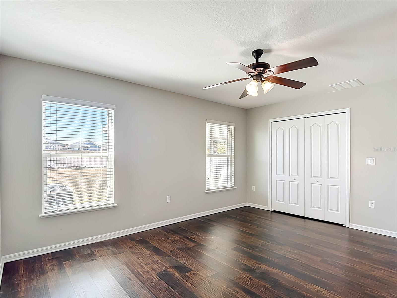 ABBEY GLEN I A-E - Residential