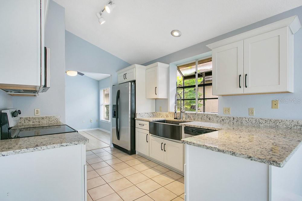BRYN MAWR PH 02 - Residential Lease