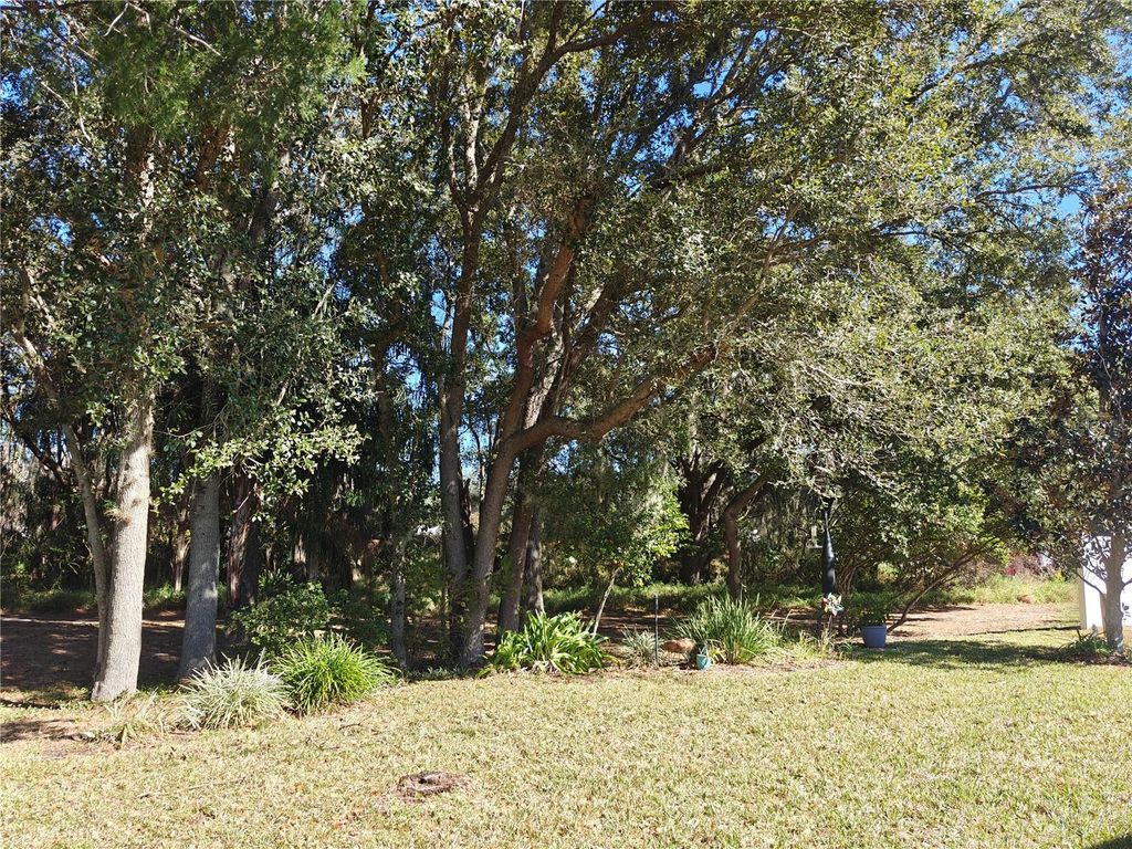 Photo of Leesburg, FL 34748 (MLS # G5108043)