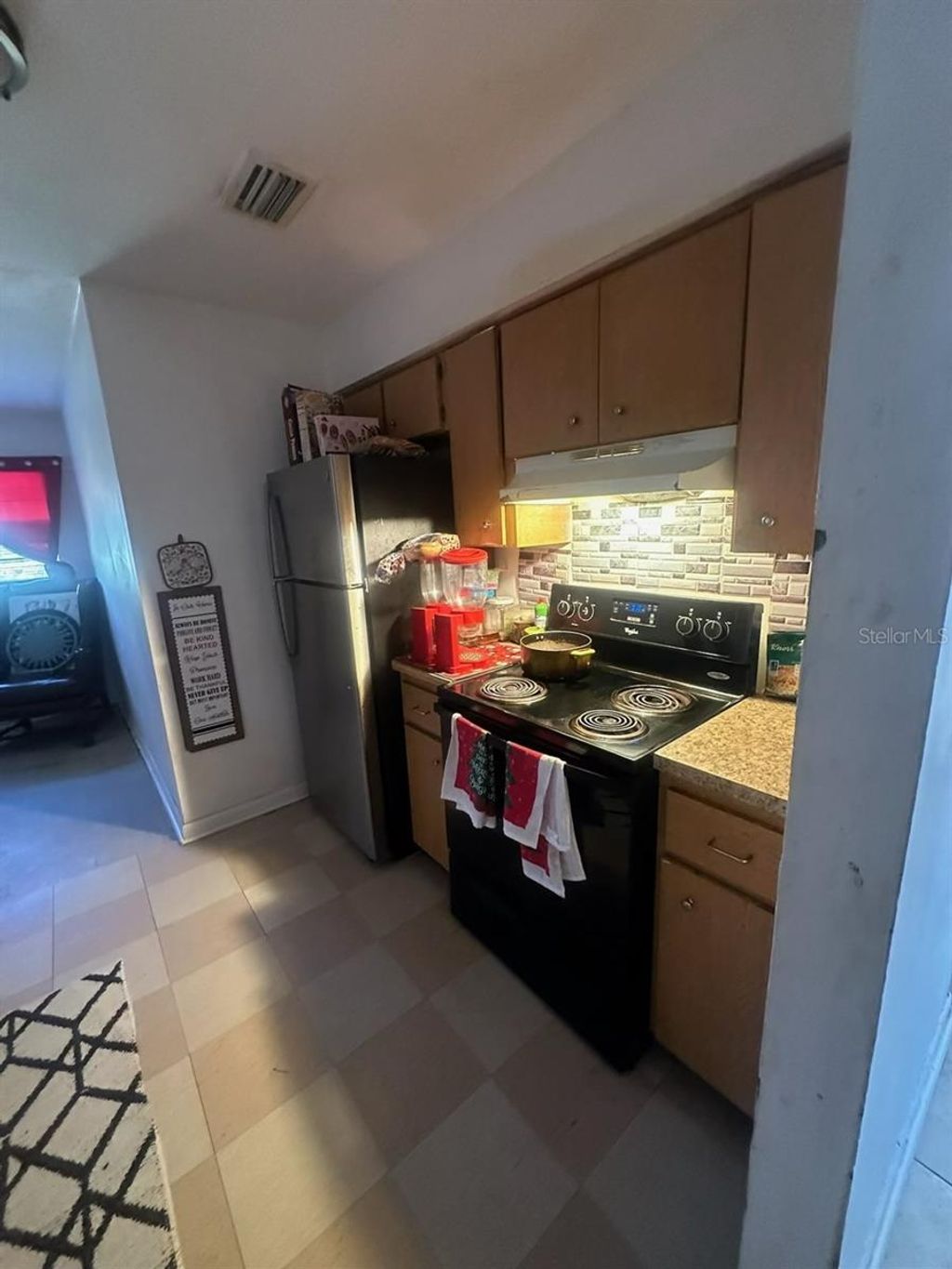 Photo of 4203 Clarinda Street, Orlando, FL 32811 (MLS # O6386200)