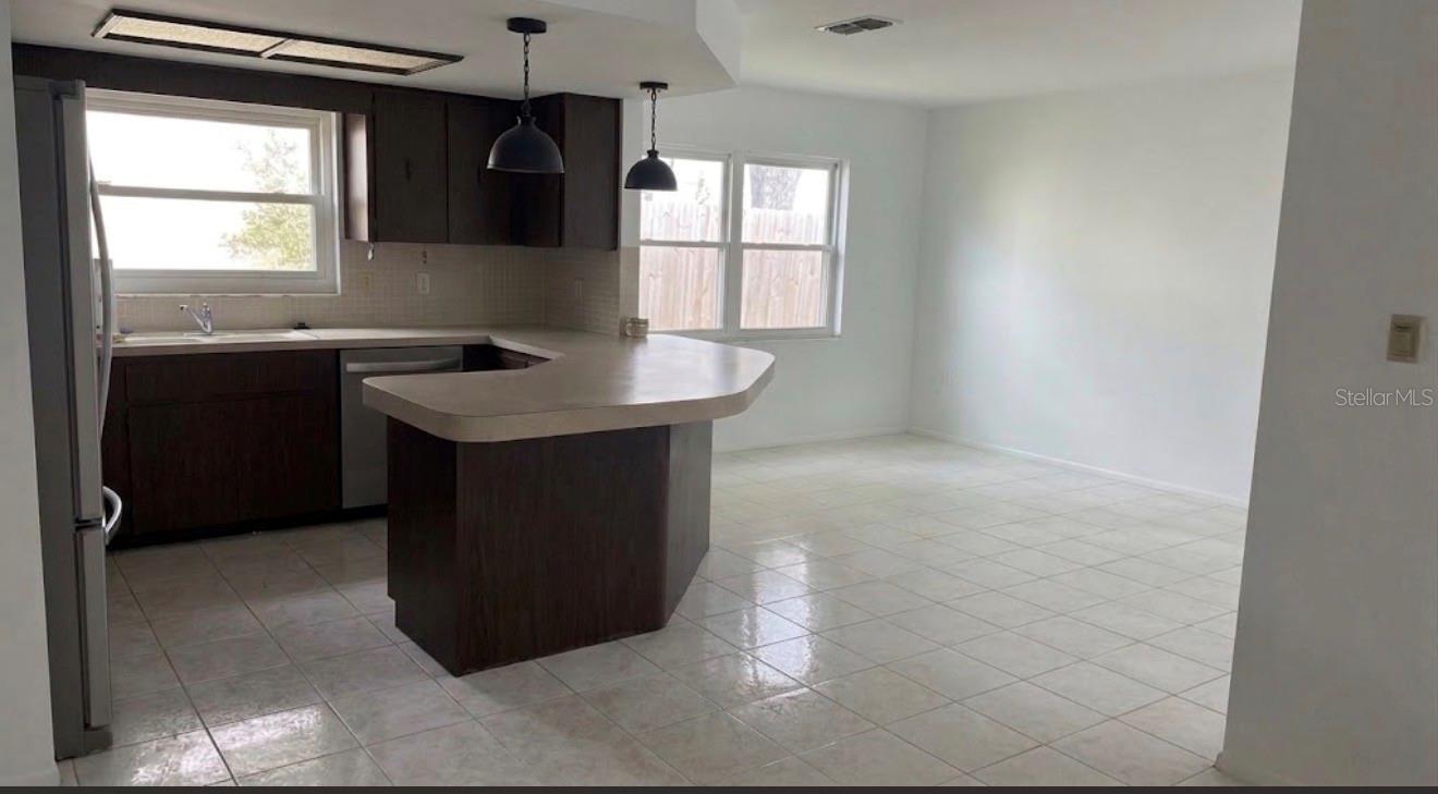 8345 FOX HOLLOW DRIVE