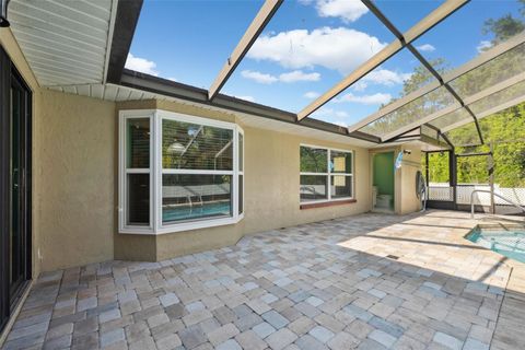 A home in HOMOSASSA